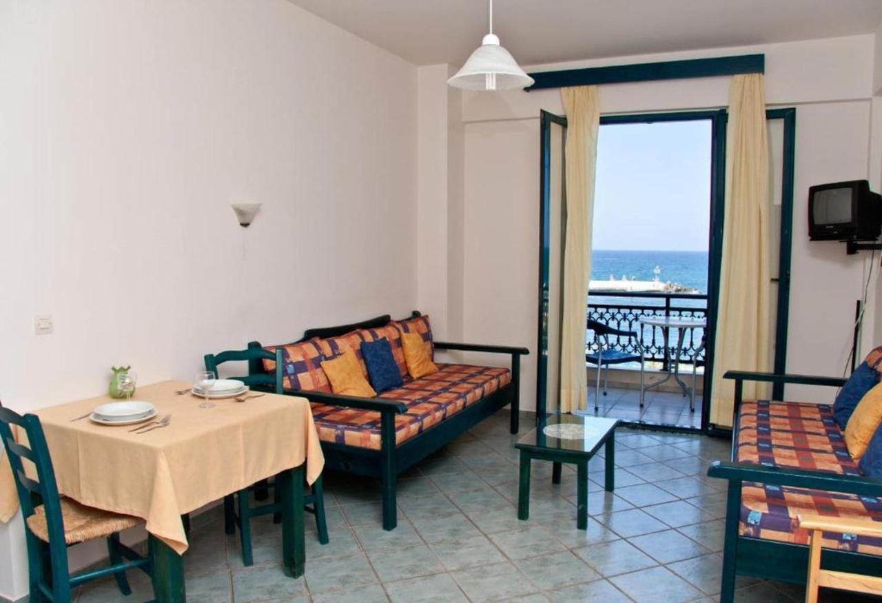 Ξενοδοχείο με διαμερίσματα Marelina 3*