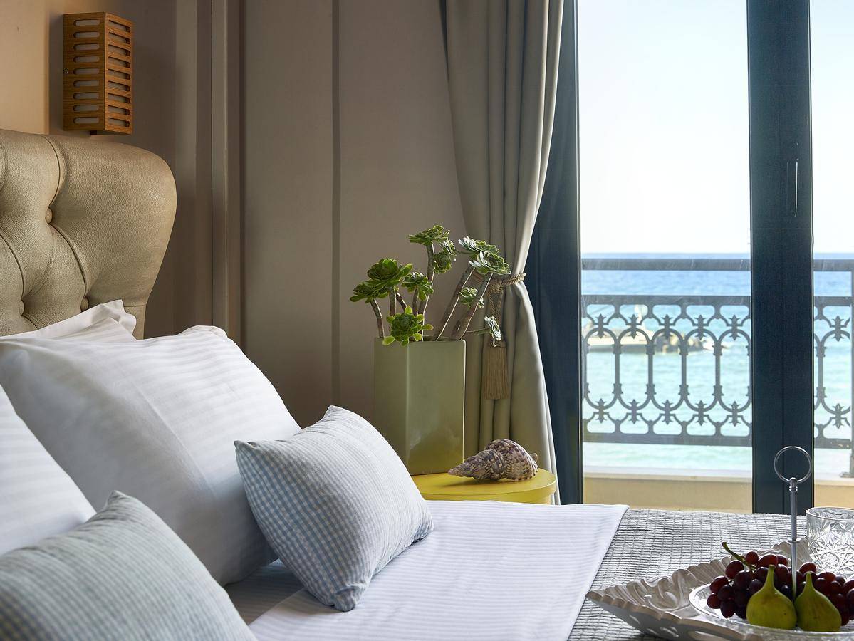 Marelina Aparthotel
